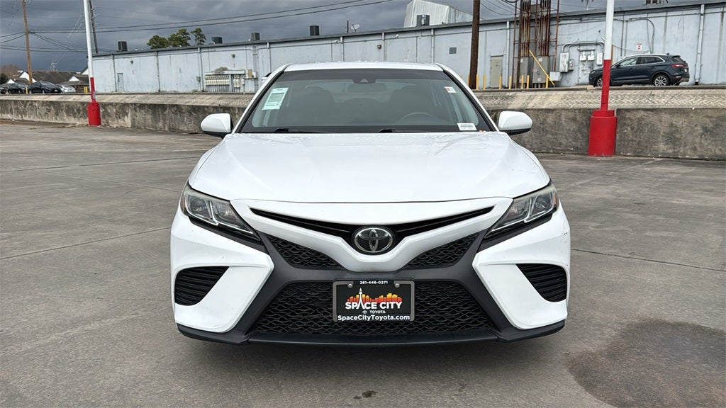2019 Toyota CAMRY SE