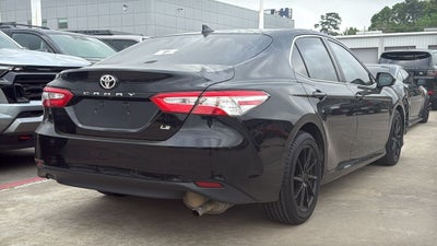2019 Toyota CAMRY LE