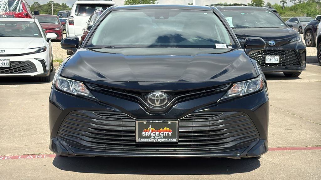 2019 Toyota CAMRY LE