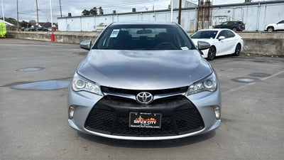 2016 Toyota CAMRY SE