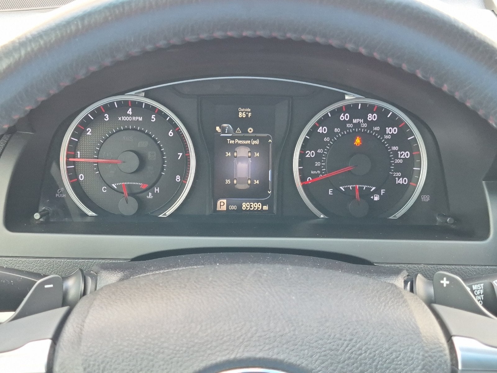 2017 Toyota Camry SE