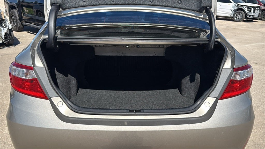 2015 Toyota CAMRY SE