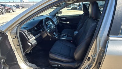 2015 Toyota CAMRY SE