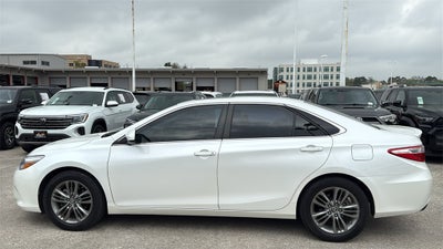 2016 Toyota CAMRY SE