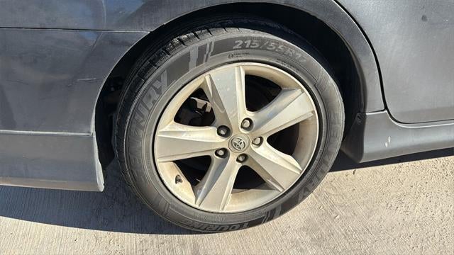 2011 Toyota CAMRY SE