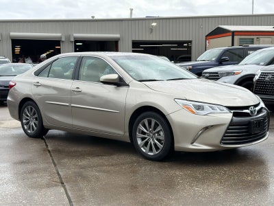 2015 Toyota CAMRY XLE