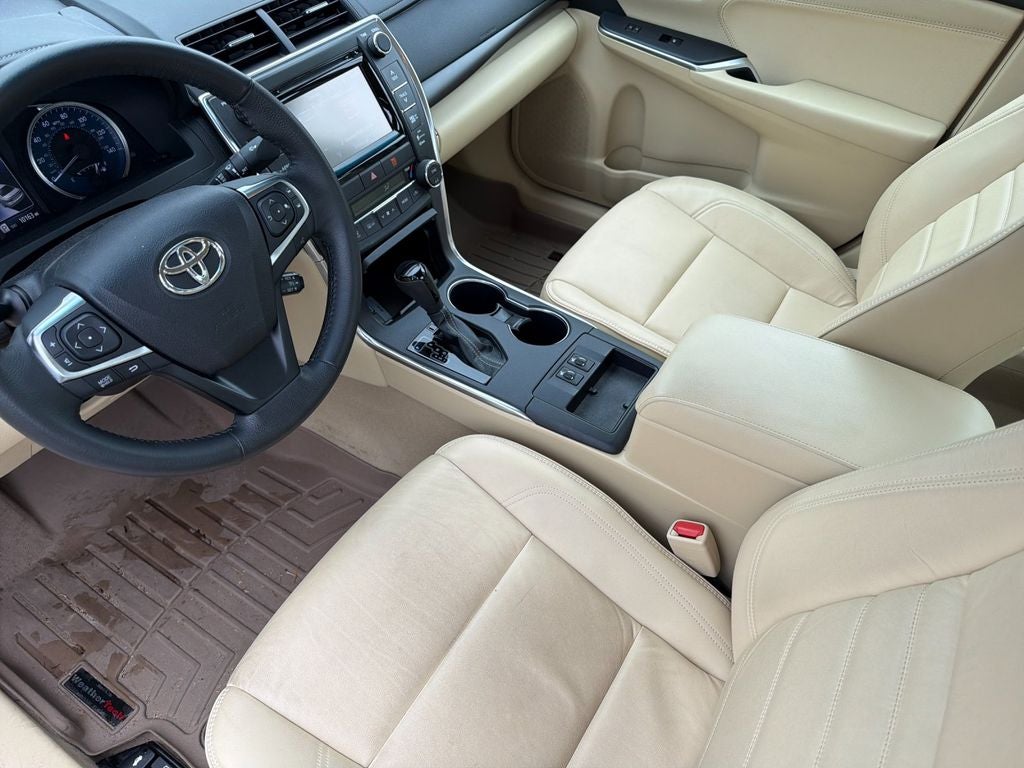 2015 Toyota CAMRY XLE