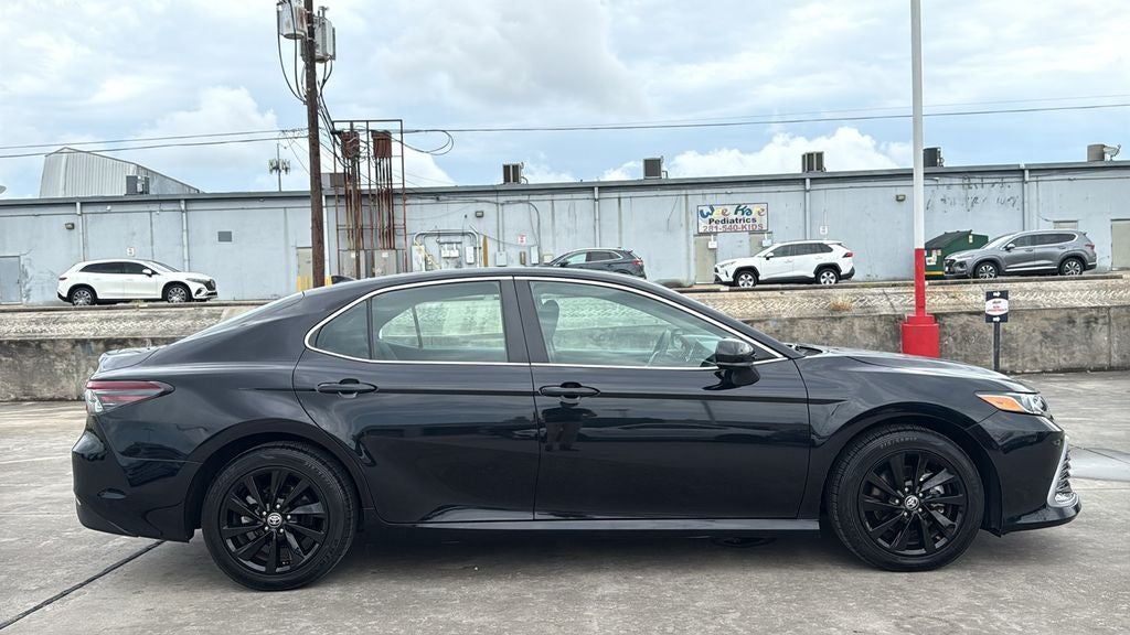 2024 Toyota CAMRY LE