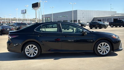 2024 Toyota CAMRY LE