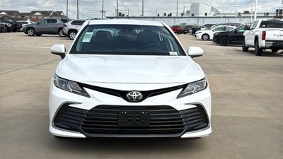 2024 Toyota CAMRY LE
