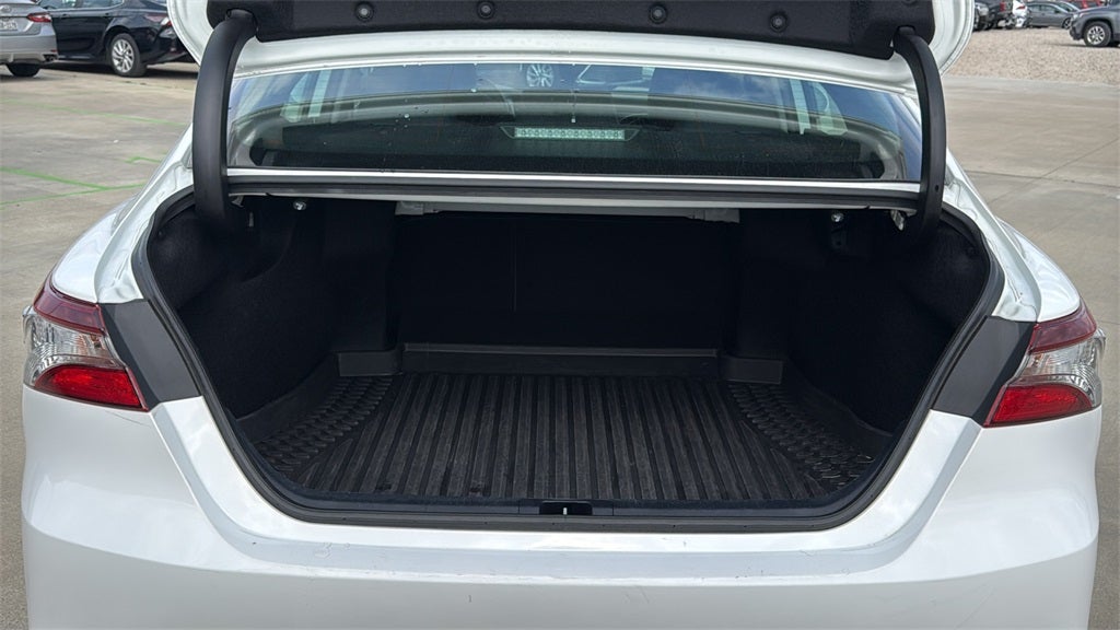 2024 Toyota CAMRY LE