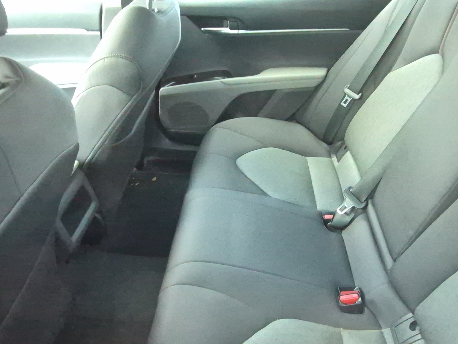 2020 Toyota Camry Hybrid LE