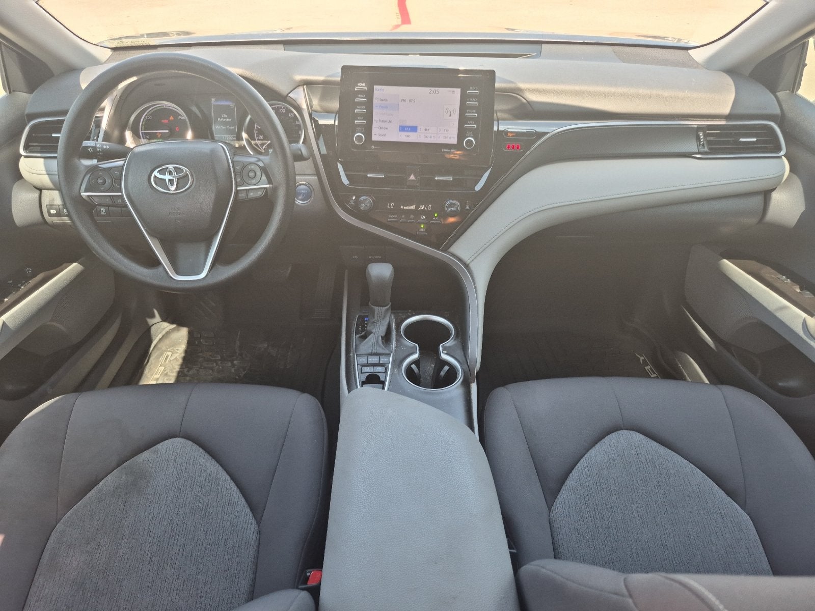 2023 Toyota Camry Hybrid LE