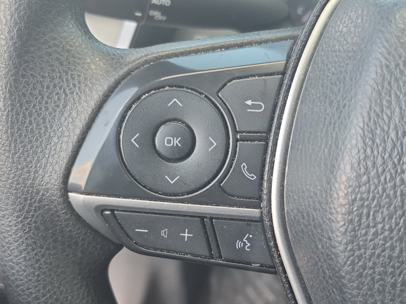 2023 Toyota Camry Hybrid LE