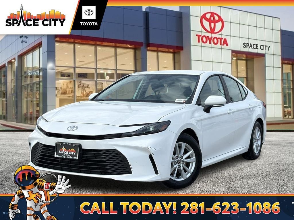 2025 Toyota CAMRY LE