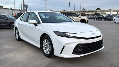 2025 Toyota CAMRY LE