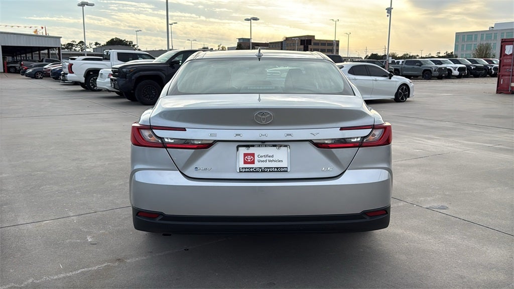 2025 Toyota CAMRY LE