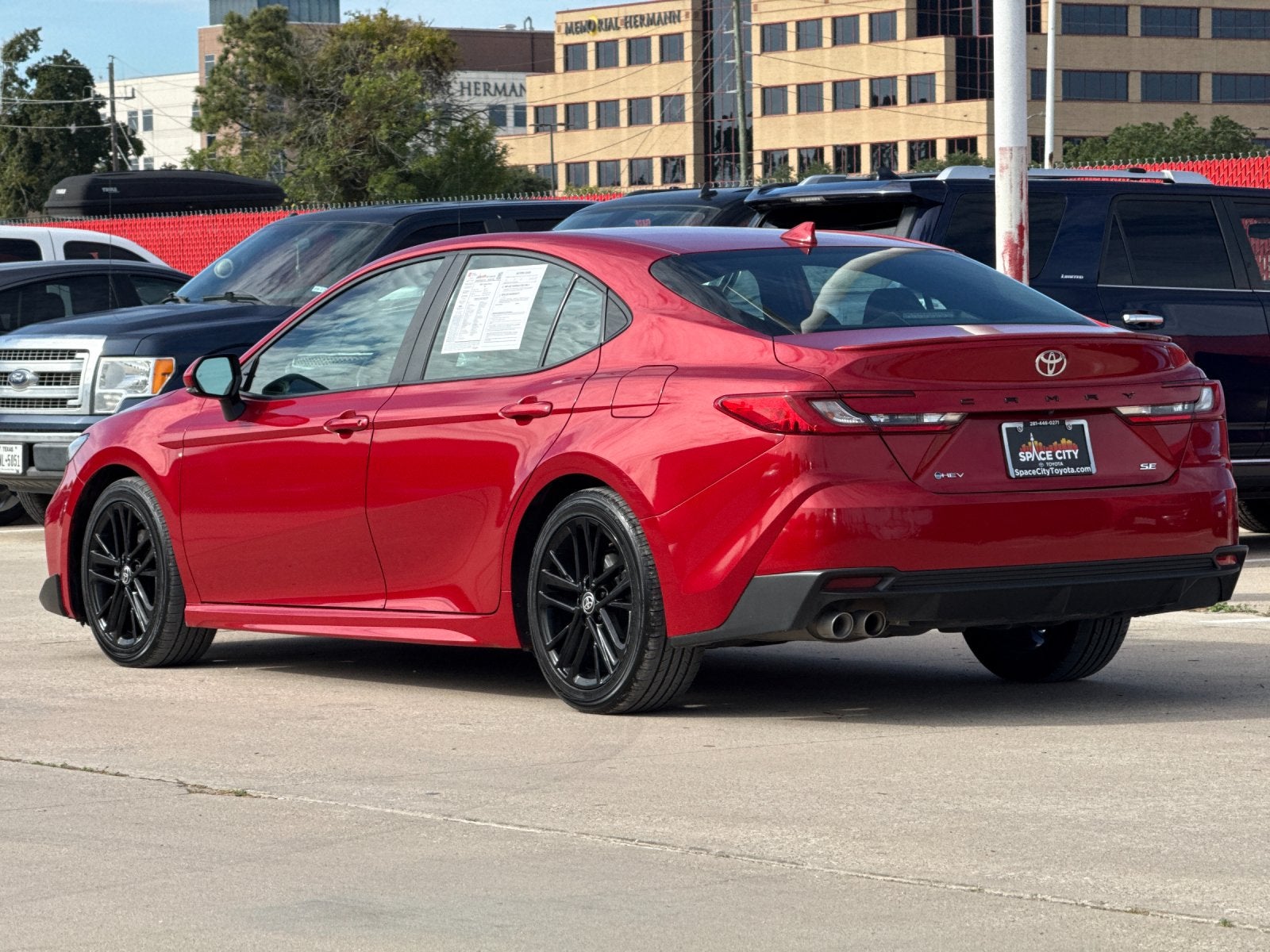 2025 Toyota Camry SE