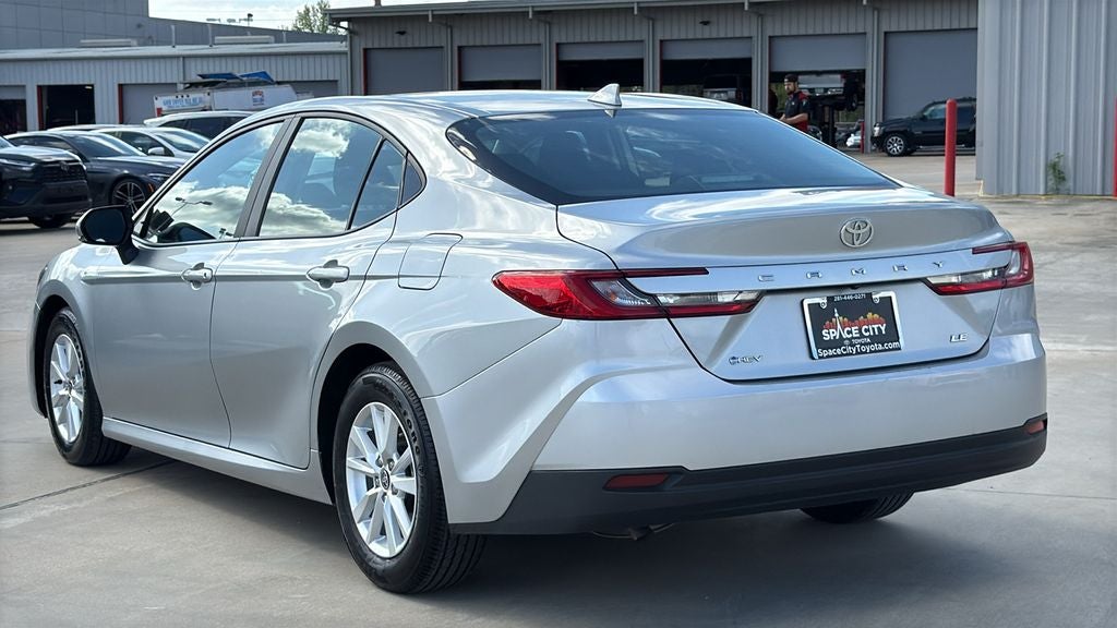 2025 Toyota CAMRY LE