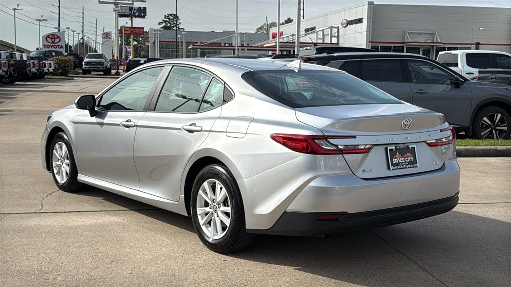 2025 Toyota CAMRY LE