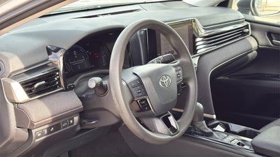 2025 Toyota CAMRY LE
