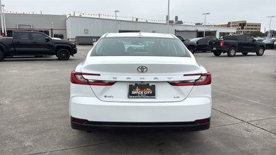 2025 Toyota CAMRY LE