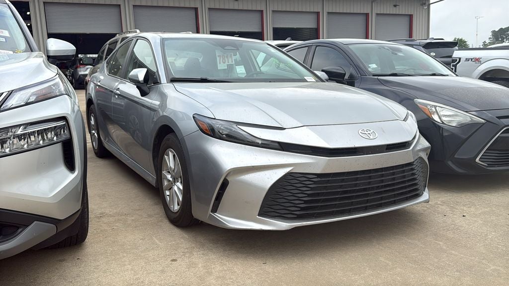 2025 Toyota CAMRY LE