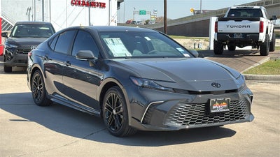 2026 Toyota Camry SE