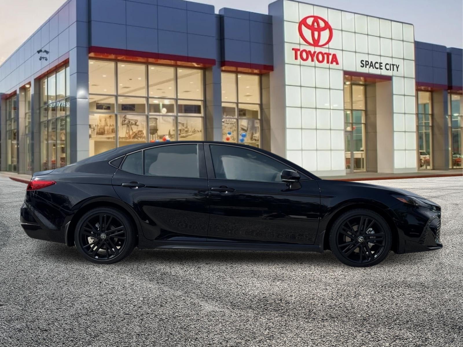 2026 Toyota Camry SE Nightshade