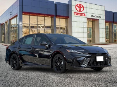 2026 Toyota Camry SE Nightshade