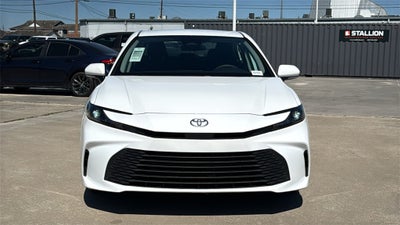 2025 Toyota CAMRY LE
