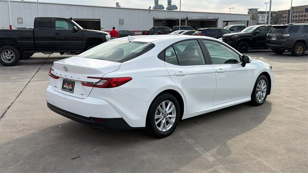 2025 Toyota CAMRY LE