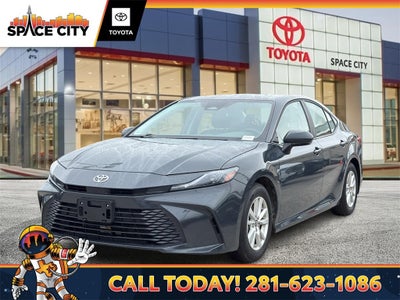 2025 Toyota CAMRY LE
