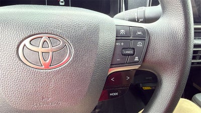 2025 Toyota CAMRY LE