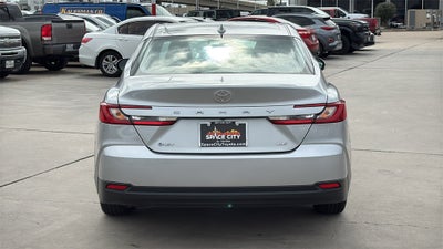 2025 Toyota CAMRY LE