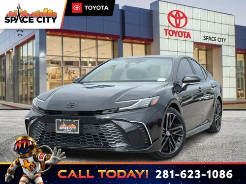 2025 Toyota CAMRY XSE