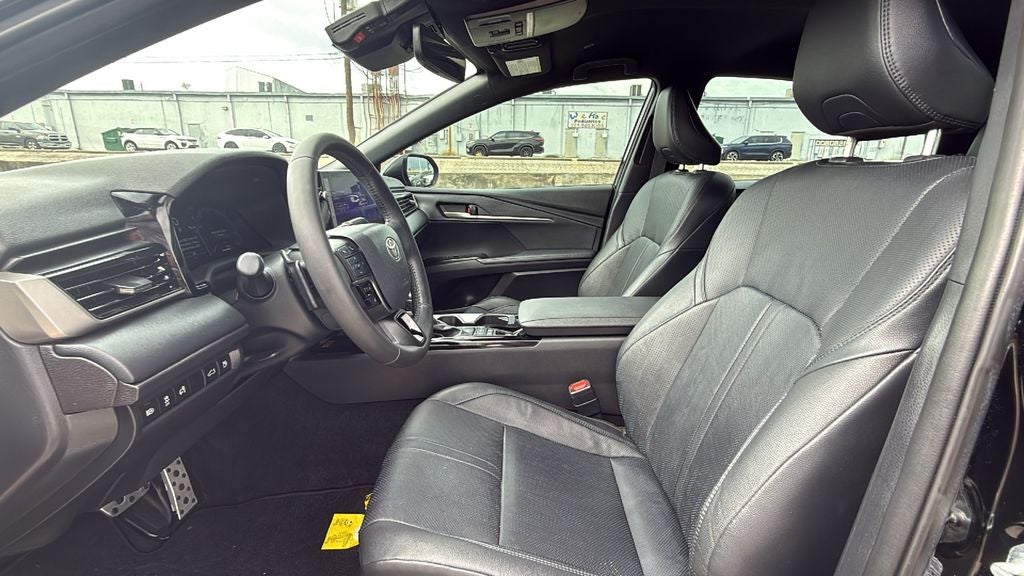 2025 Toyota CAMRY XSE