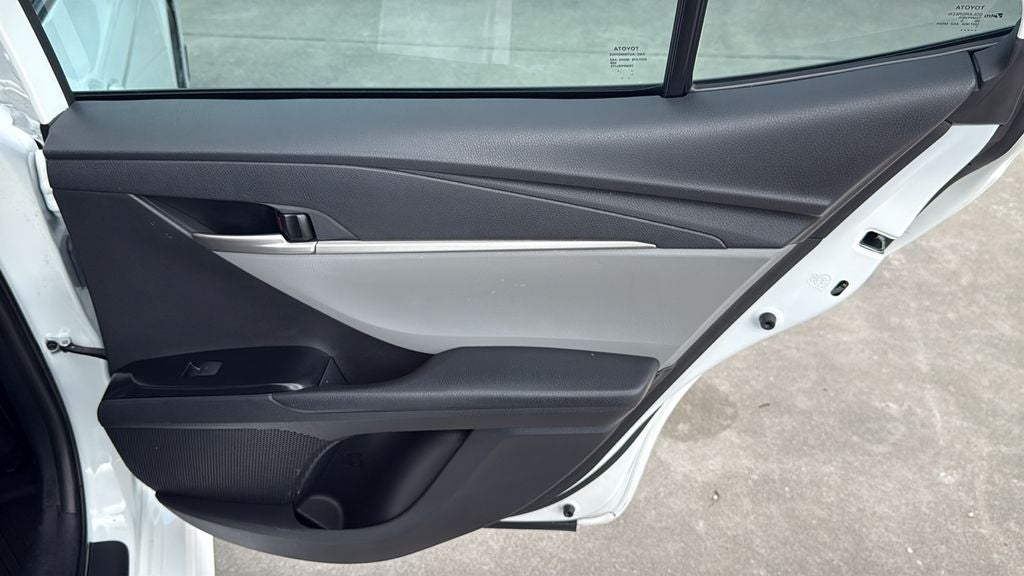 2025 Toyota CAMRY SE