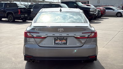 2025 Toyota CAMRY SE