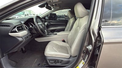 2023 Toyota CAMRY XLE