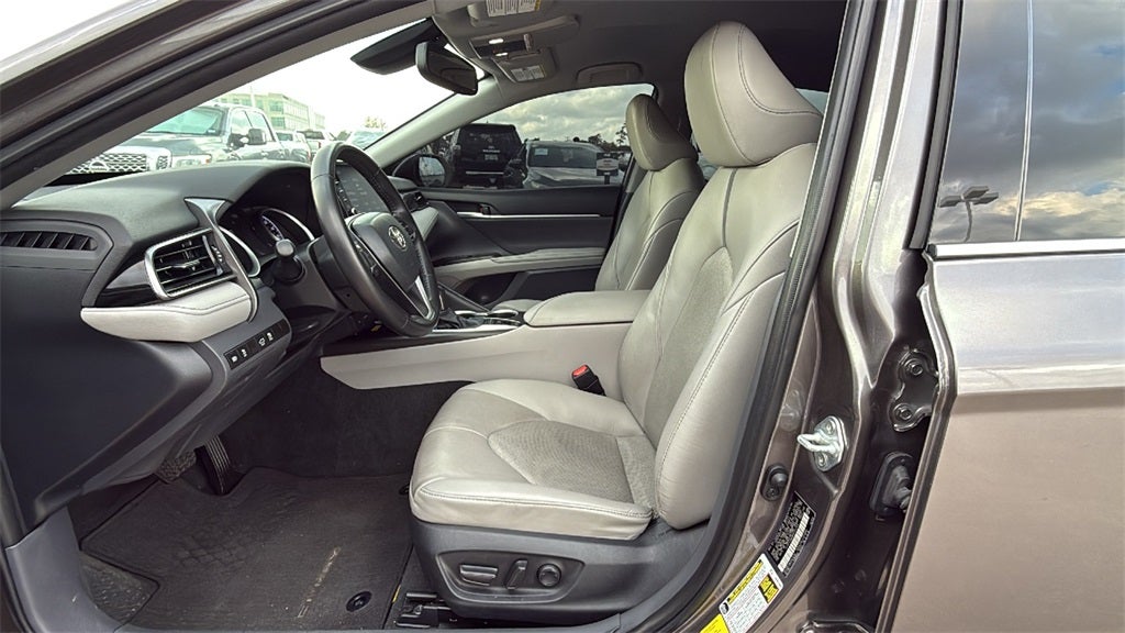 2023 Toyota CAMRY XLE