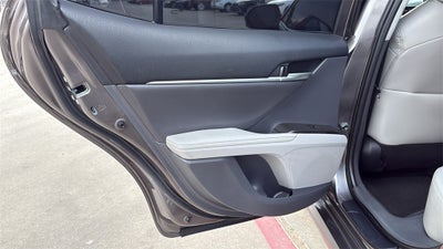 2023 Toyota CAMRY XLE