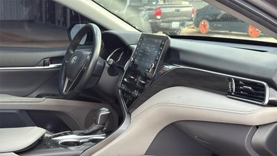 2023 Toyota CAMRY XLE