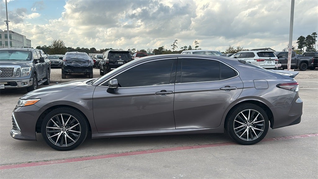 2023 Toyota CAMRY XLE