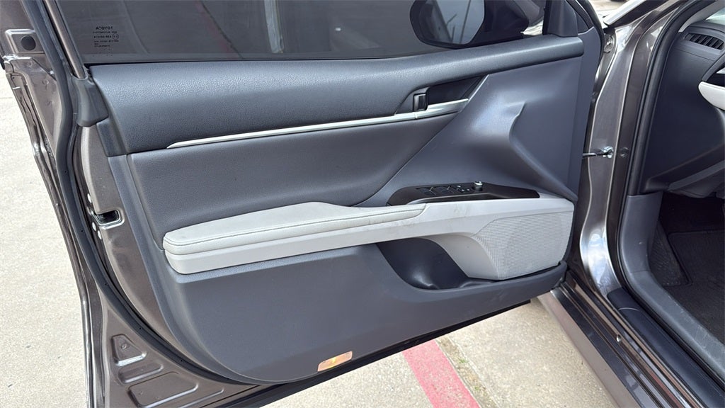 2023 Toyota CAMRY XLE