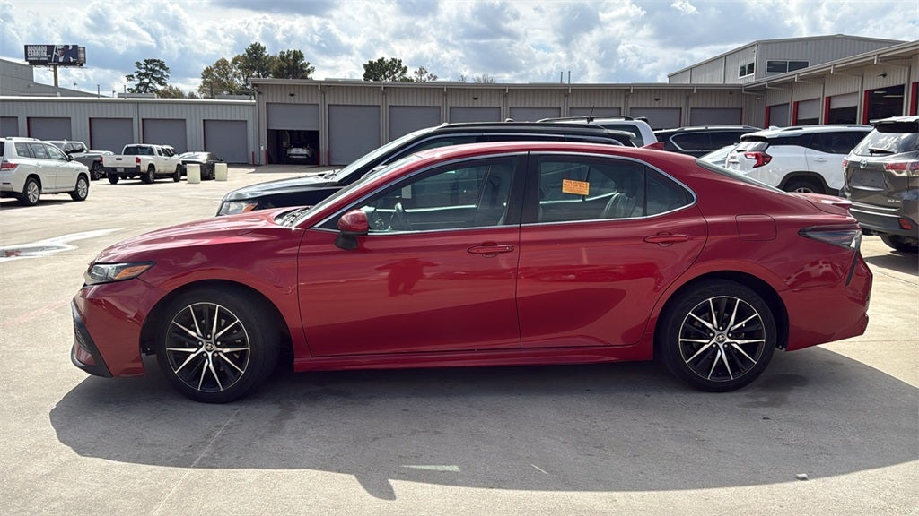 2021 Toyota CAMRY SE