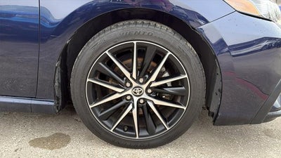 2022 Toyota CAMRY SE