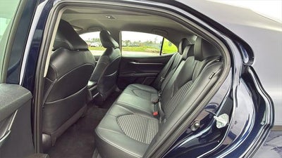 2022 Toyota CAMRY SE