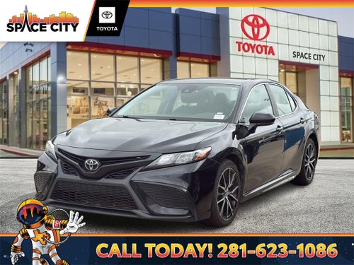 2024 Toyota CAMRY SE