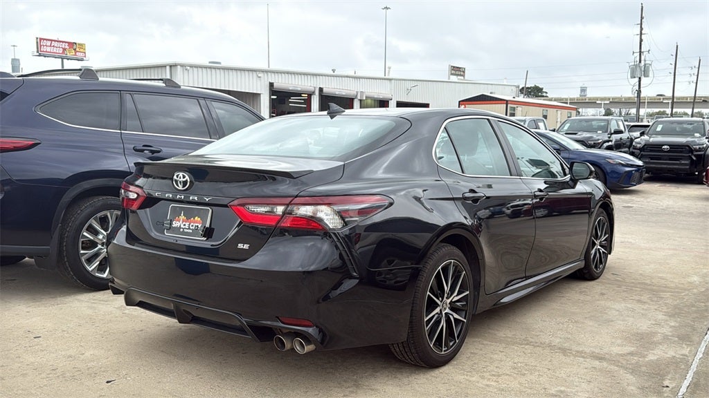 2024 Toyota CAMRY SE